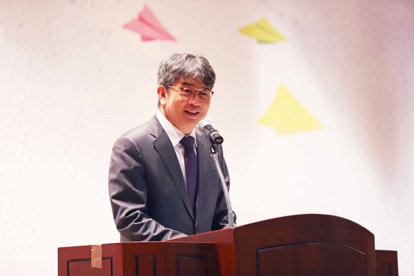 김창섭 한국에너지공단 신임 이사장이 취임사 말하고 있다.